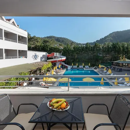 Grand Viking Otel 4*