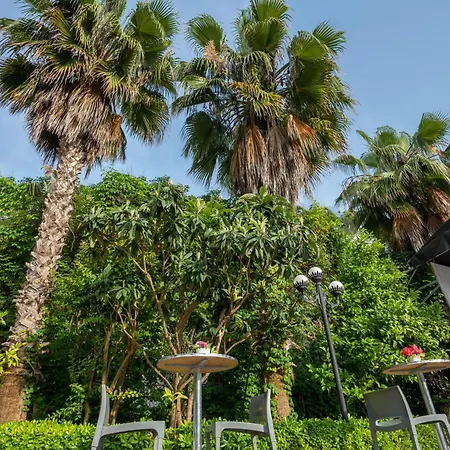 Grand Viking Otel 4*