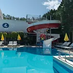 Grand Viking Hotel 4*