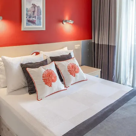 Grand Viking Hotell 4*